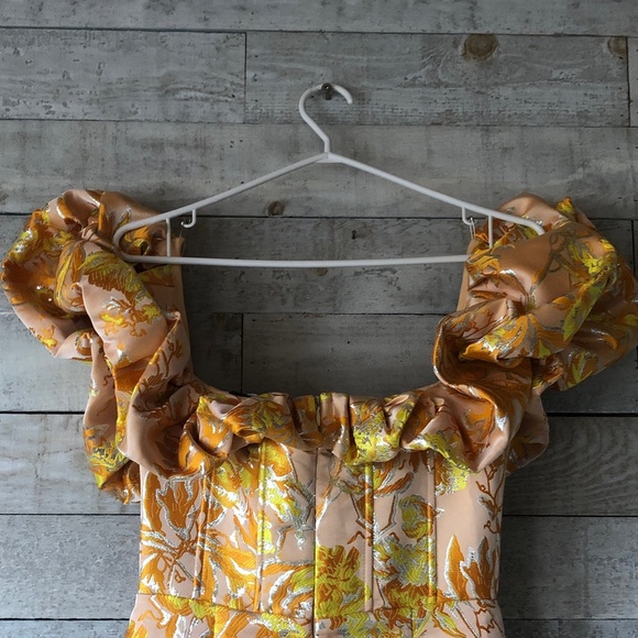 Opulent Brocade Ruffle statement cocktail dress - Picture 5 of 16